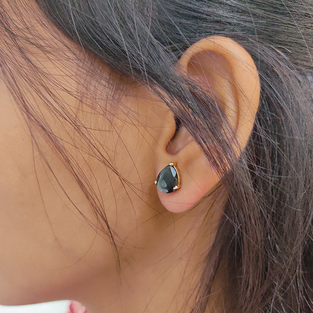 Stone Stud Earrings- Green Stud/Black Stud Online