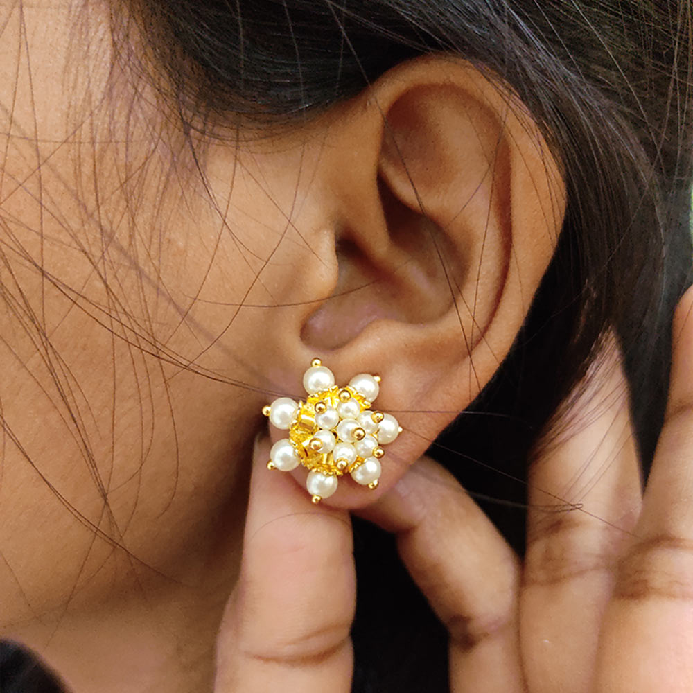 Traditional Chand Thushi Latkan Saaj Earrings Tops – Hayagi