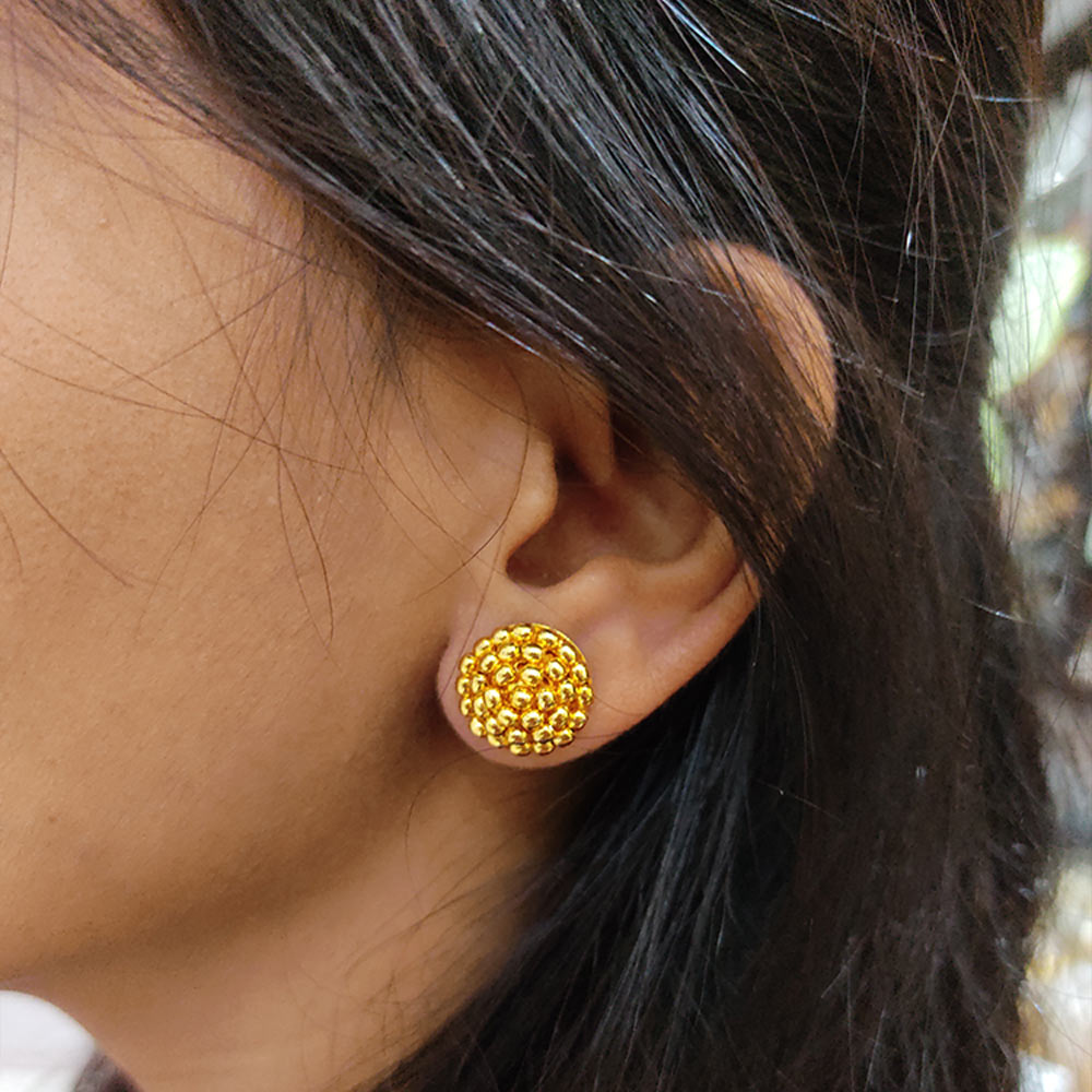 Hayagi Gold Plated Traditional Thushi Kudi Saaj Earrings Tops For Women :  Amazon.in: Fashion
