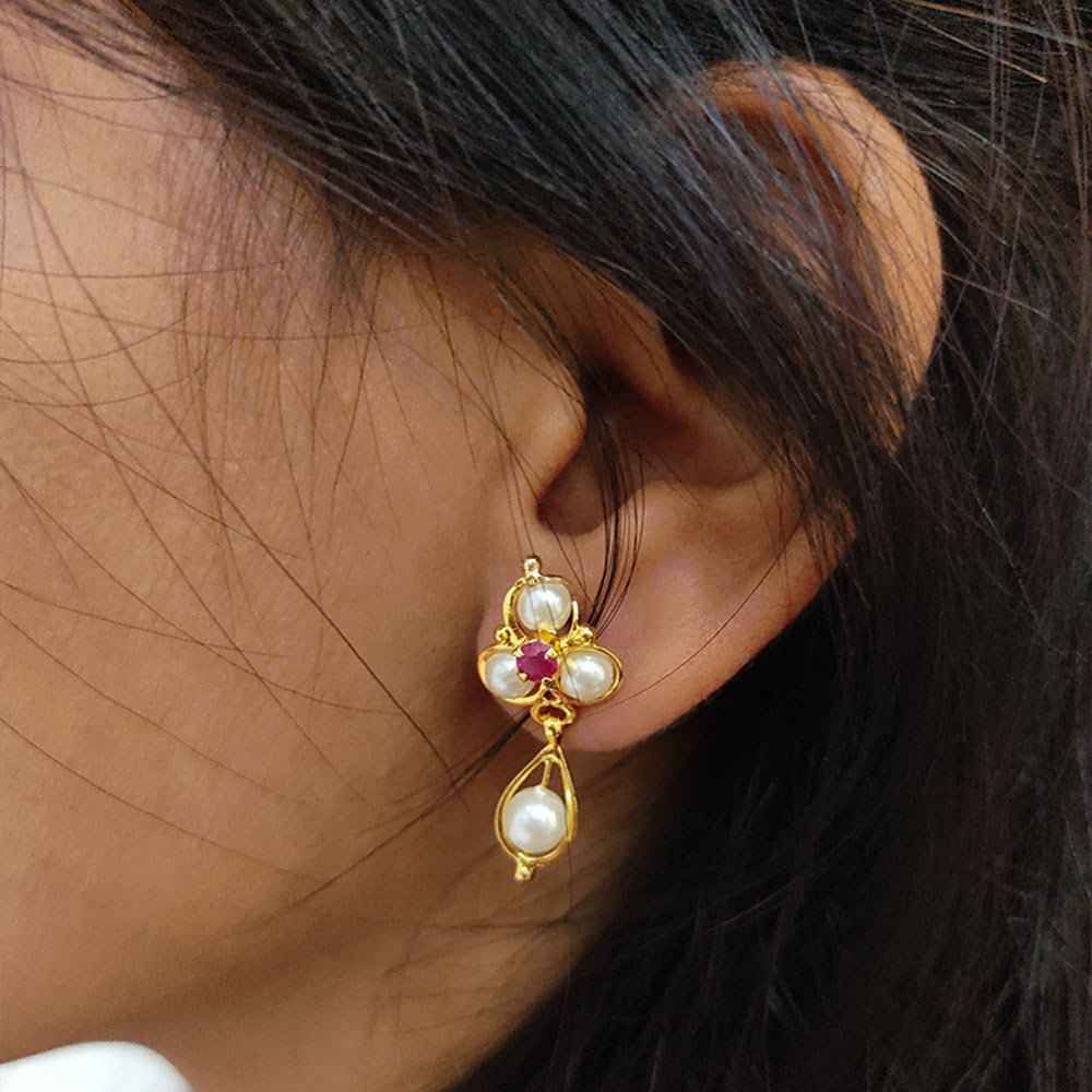 Buy Zuri Pearl Silver Earrings | Paksha - Paksha India