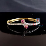Single Line Bracelet With Pink Stone Flower Decorated