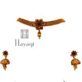 Traditional Plain Choker With Single Flower Pendant  _Hayagi(Pune)