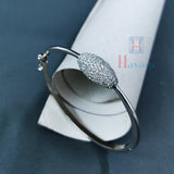 Charming Stone Bracelet In Silver Tone