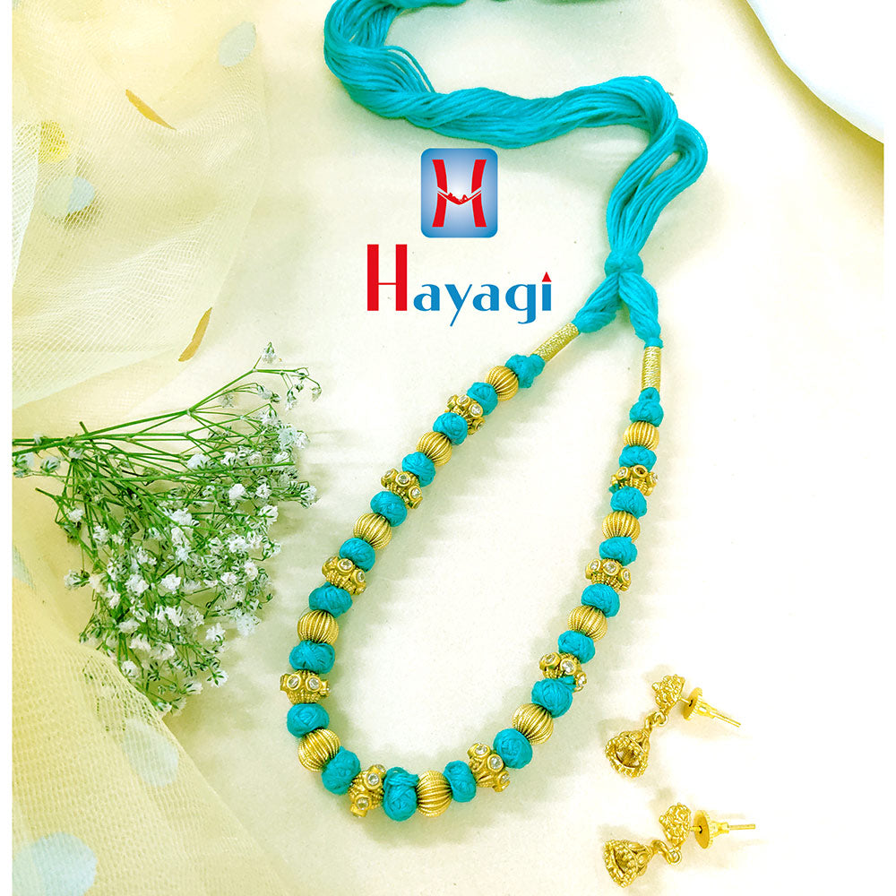 Silk thread necklace with turq apatite – Blue – NRBY