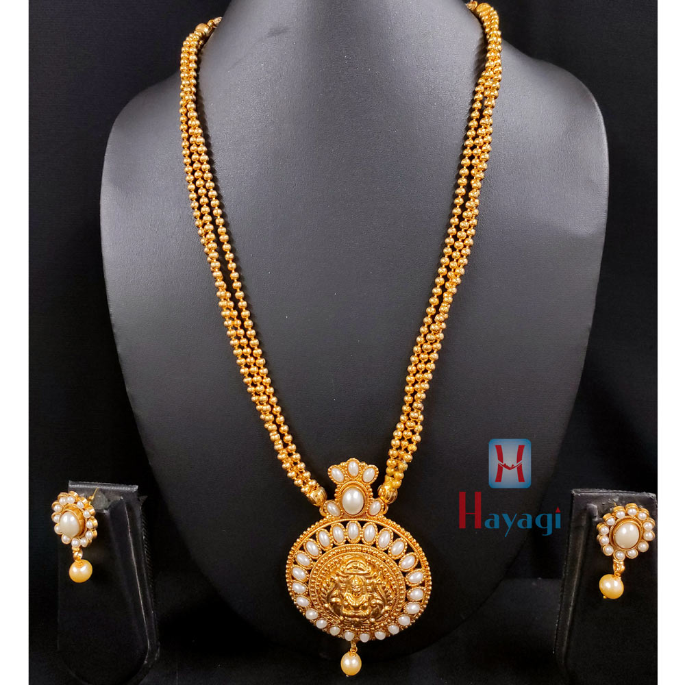 Round Laxmi Pendant Golden Beaded Necklace Online