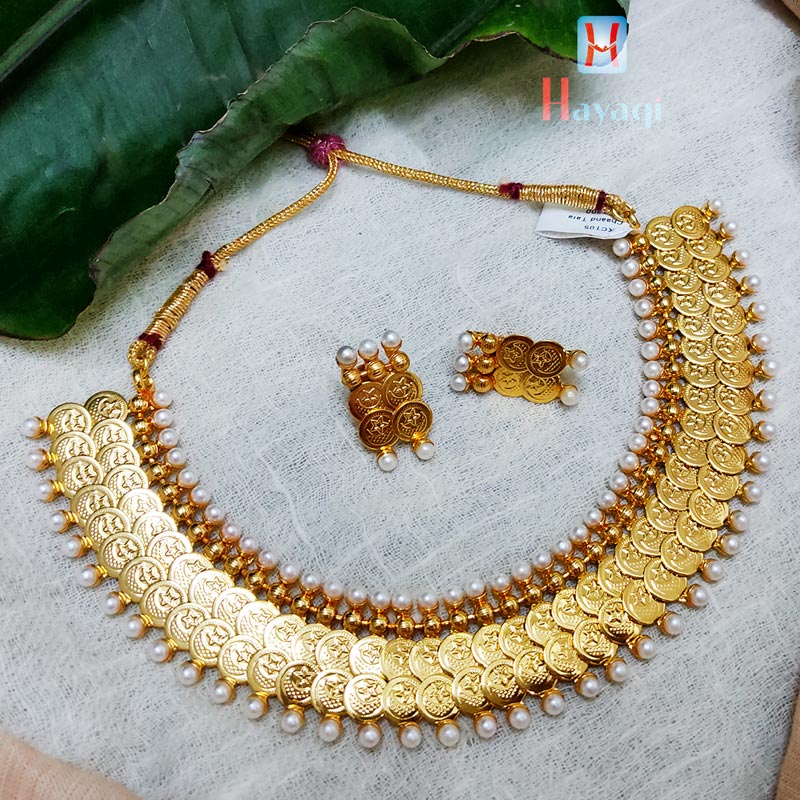 Laxmi Putali Short Necklace Set